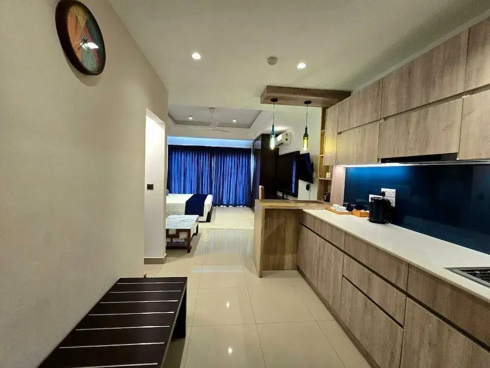 Ocean Breeze Studio Apartment Negombo