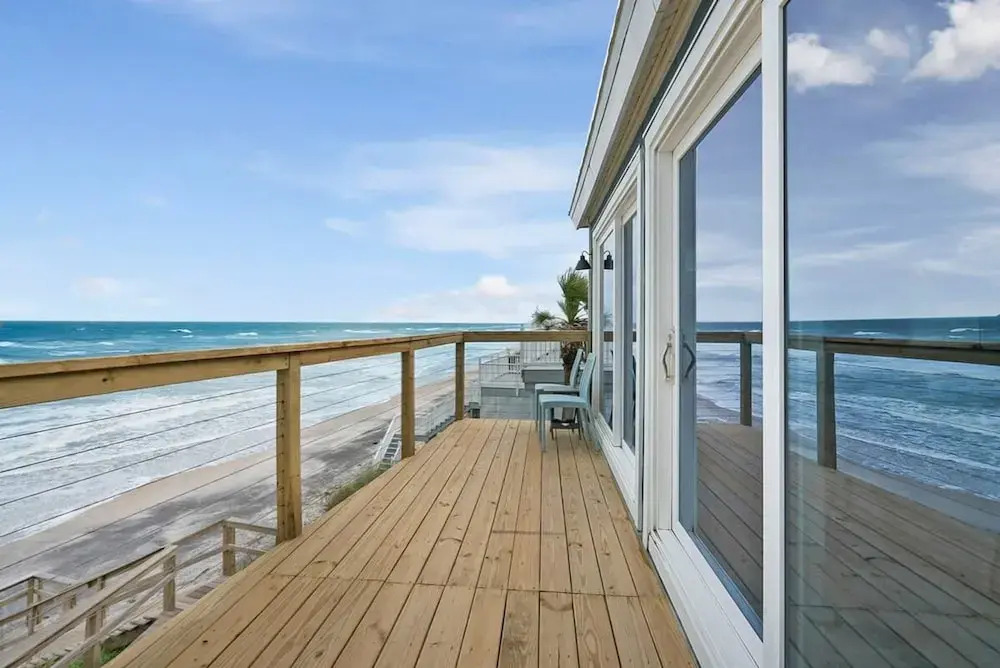 Oceanfront Blissful Sunrises Beach Gear BBQ