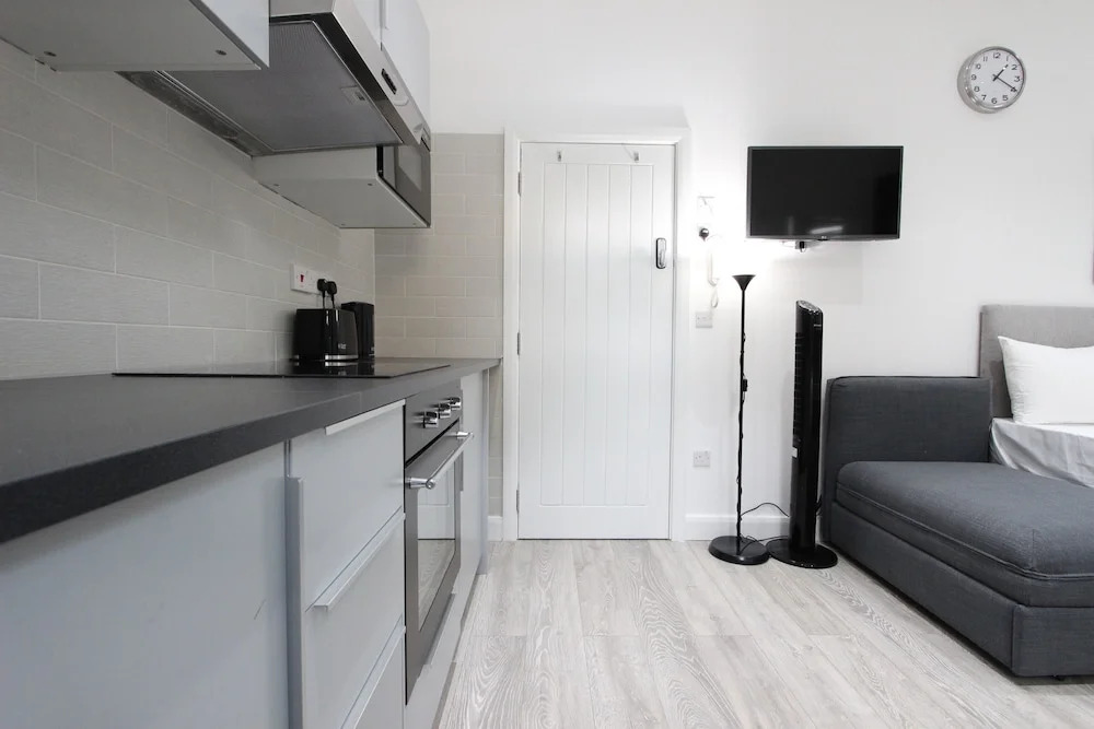 Cosy Edgware Road Apartments Paddington