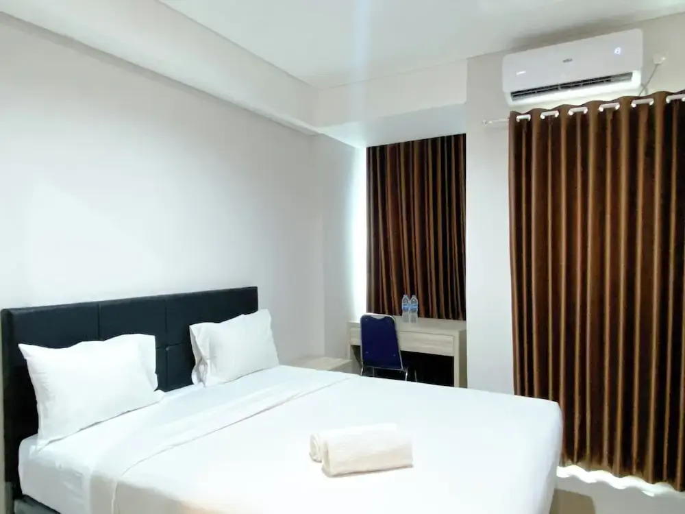 Good Choice And Cozy Studio At Tamansari Iswara Apartment