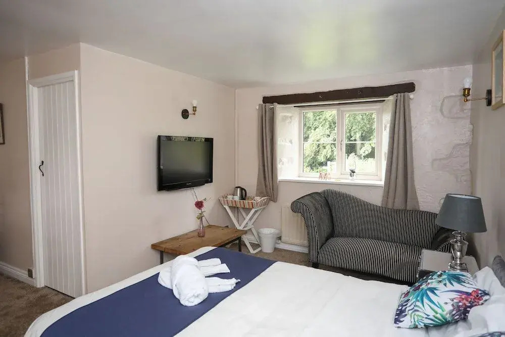 Merrymouth Inn