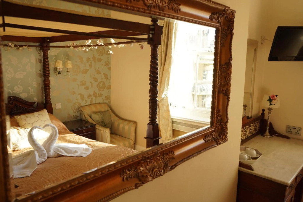 Regency Hotel