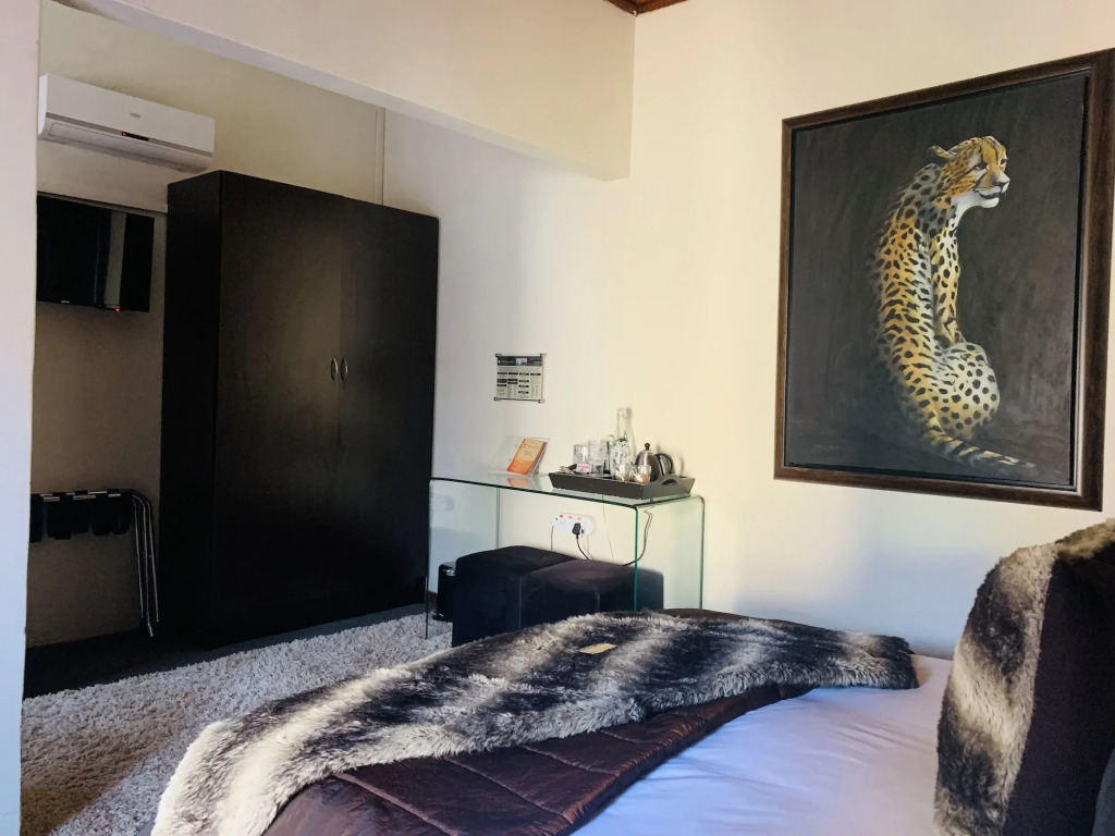 Ama Zulu Guesthouse & Safaris