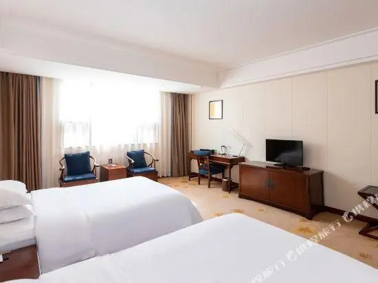 Tiandi Renhe Luochenghui Hotel