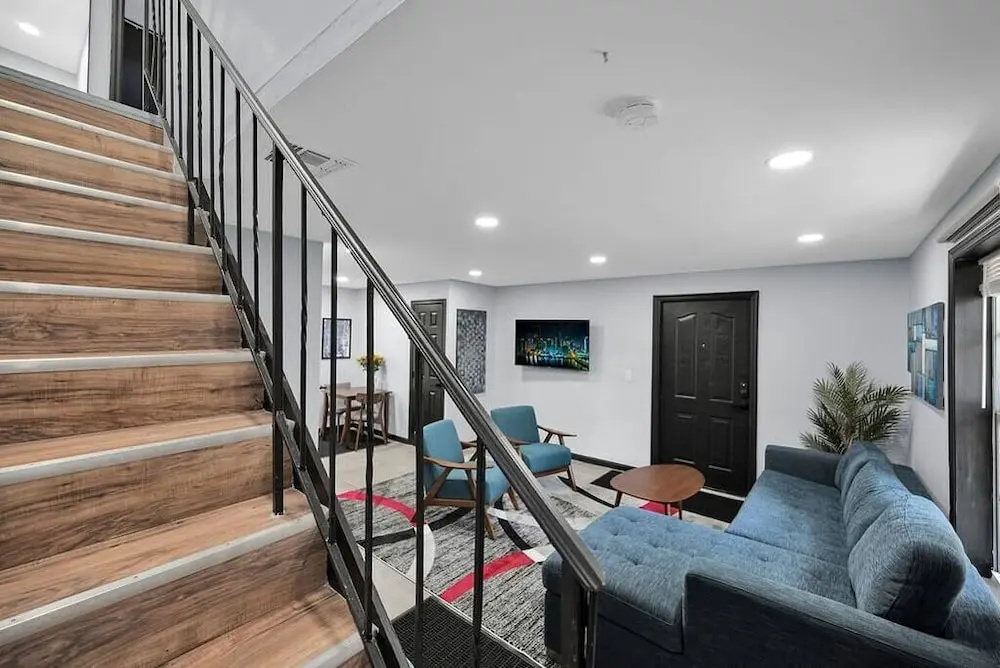 Luxury 2-bedroom Villa in Wilton Manors