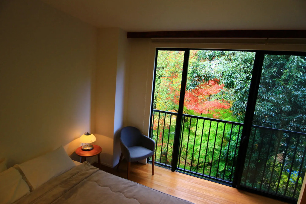 Bird Hostel