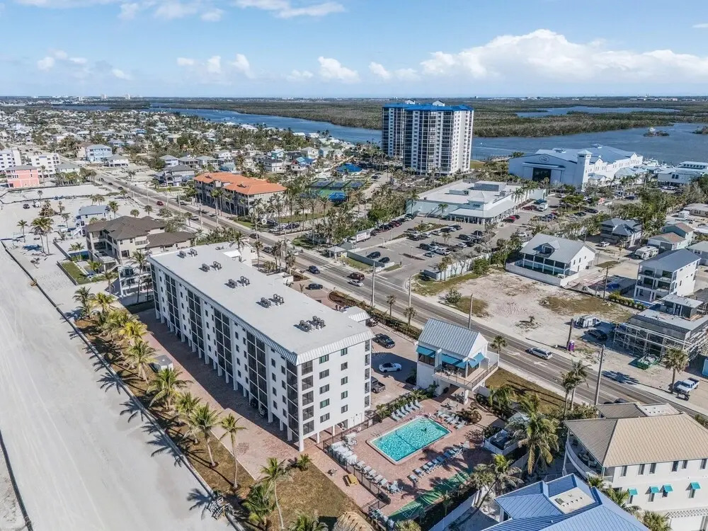 Seaside 108: Oceanview 2br/2ba Condo With Pool, Steps To Beach 2 Bedroom Condo