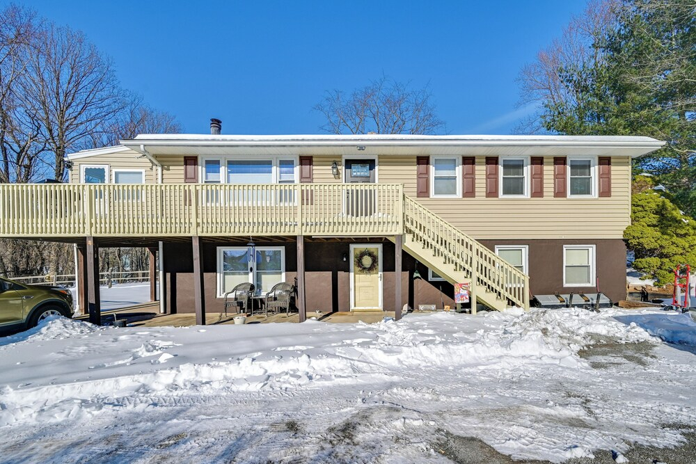 1 Mi to Liberty Mountain Resort: Apt w/ Game Room!