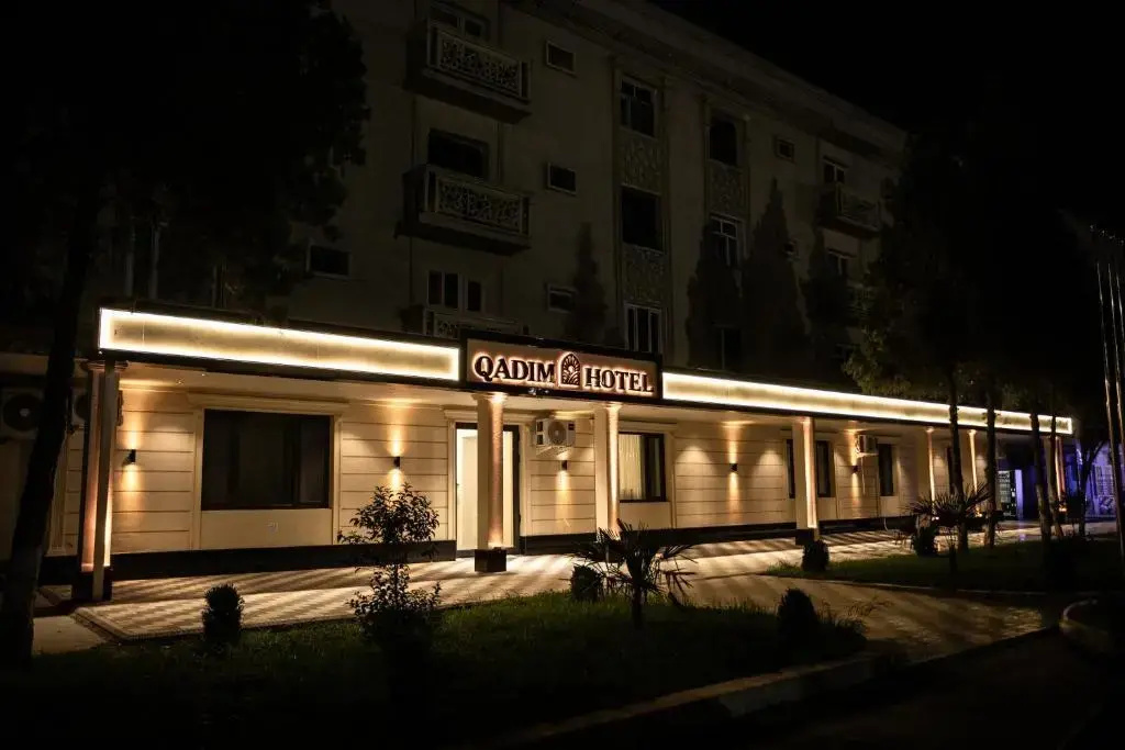 Qadim Hotel