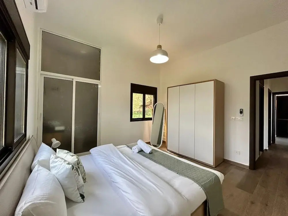 Vista 2-Bedroom Apartment in Batroun