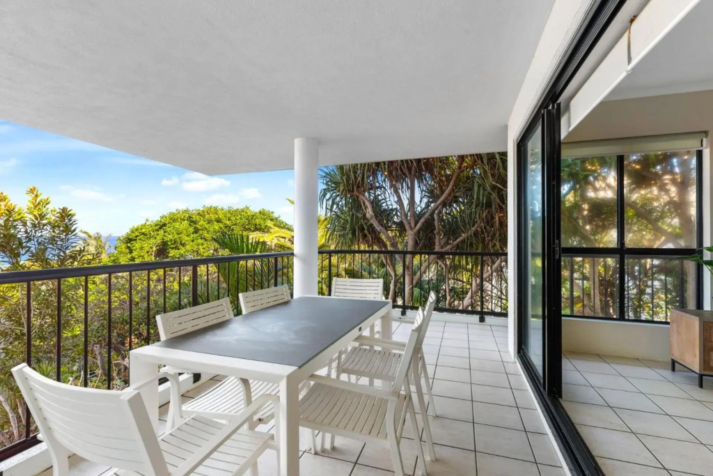 4 Domani Large Townhouse with Ocean Views
