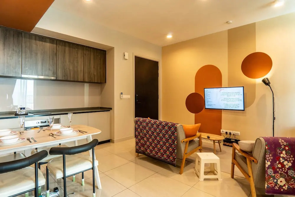 Datum Jelatek Residence, KLCC