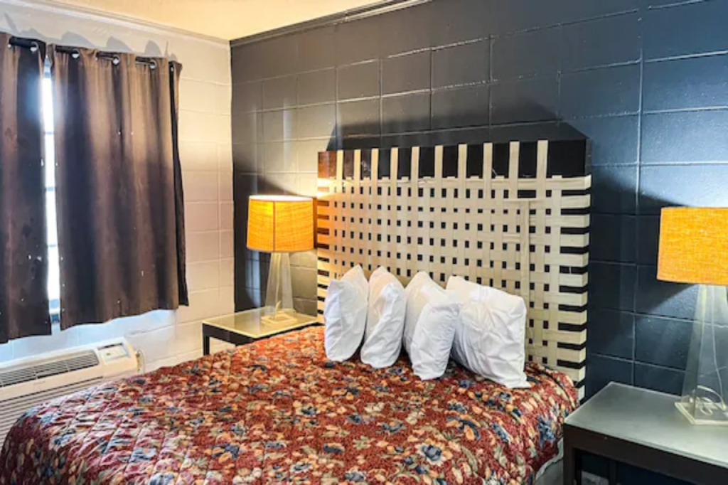 Sunrise Inn By OYO Albany