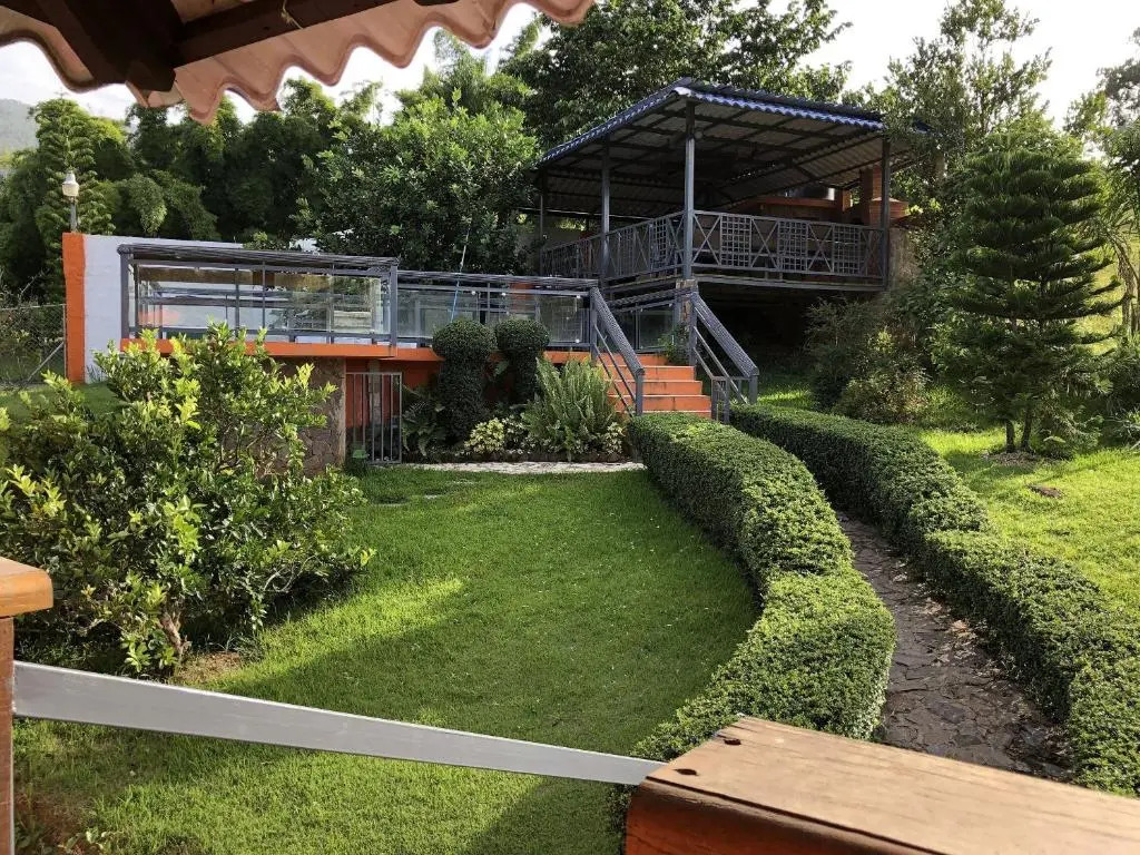 Villa Paraiso By Hospedify - Cabaña con jardines, hermosa piscina y a 3 minutos del río