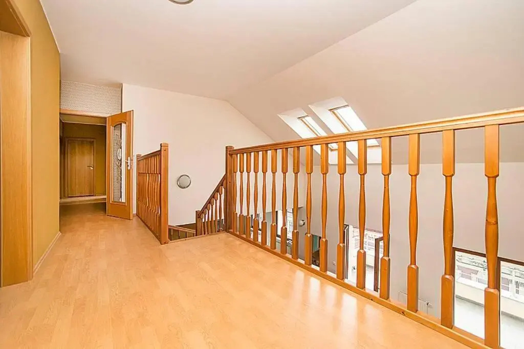 Great Terrace in Big, Central Flat