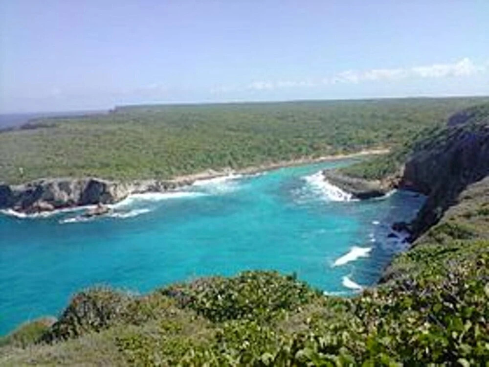 Villa With 2 Bedrooms in Anse-bertrand, With Furnished Garden and Wifi