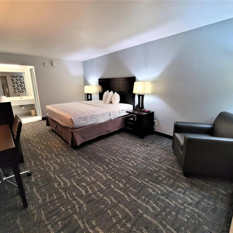 Super 8 Rockwall