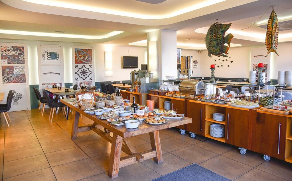 Costa dOiro Ambiance Village
