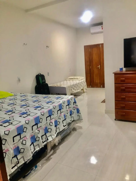Casa agradável próx ao rio e restaurant, 4 quartos