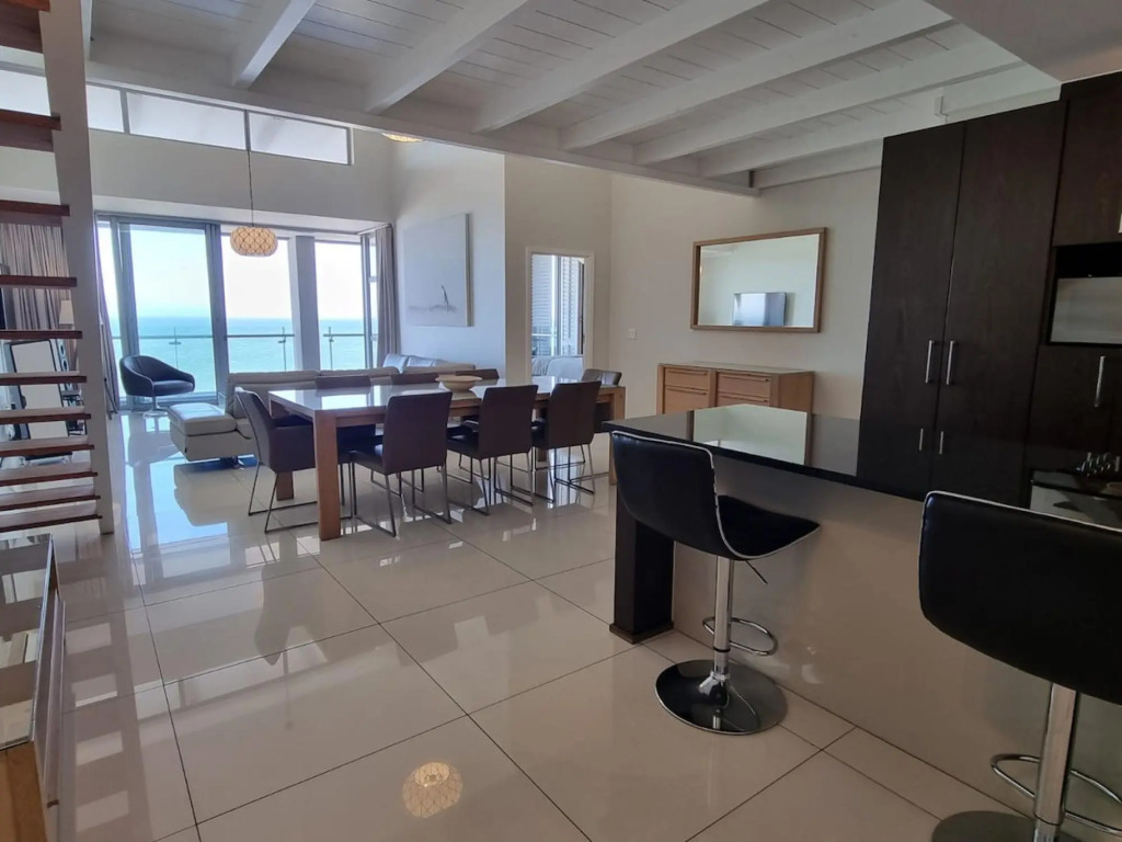 The Crystal - Spectacular sea Views in Camps Bay