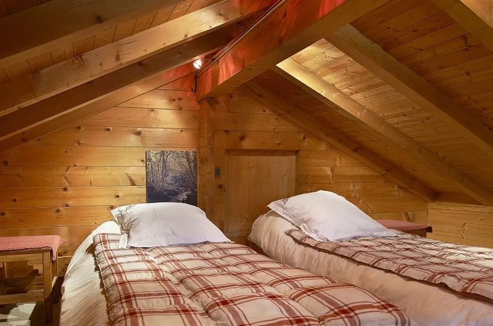 Les Chalets de la Serraz