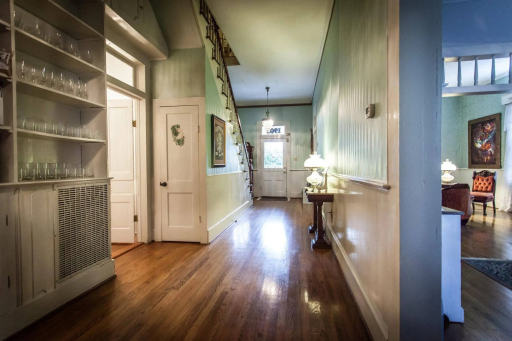 TFreres Bed & Breakfast