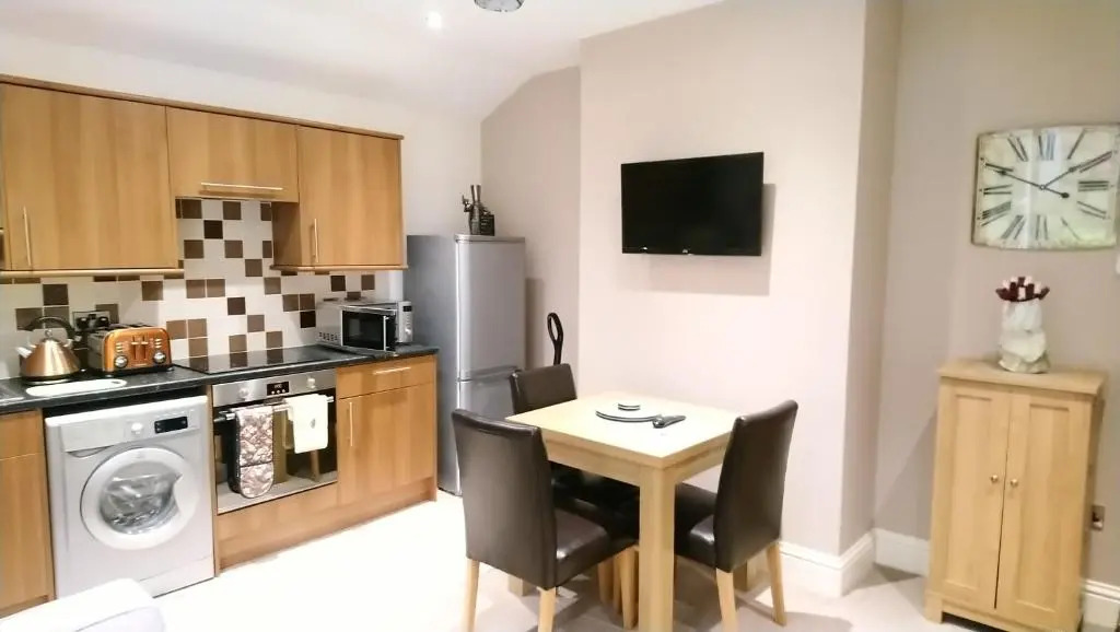 Apartment 20, The Moorings