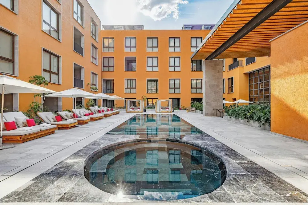 Clevia, San Miguel de Allende, Autograph Collection