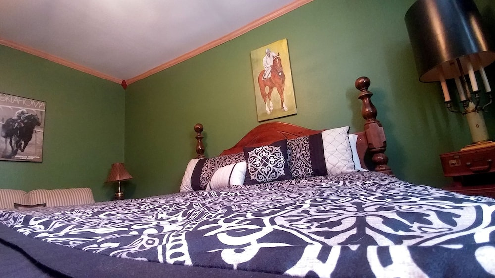 Historic Whiting Hotel Suites
