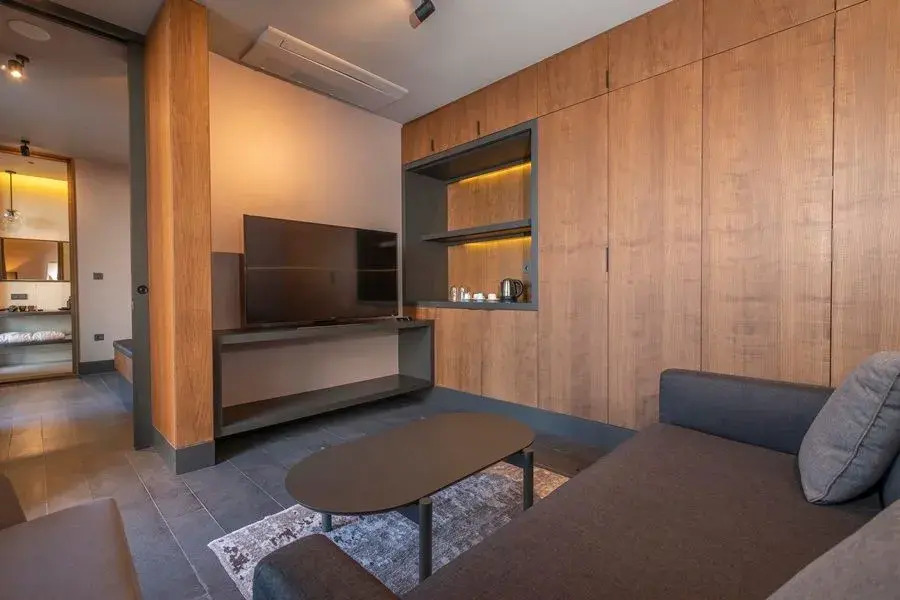 Red Rock Hotel & Suites By Selseve