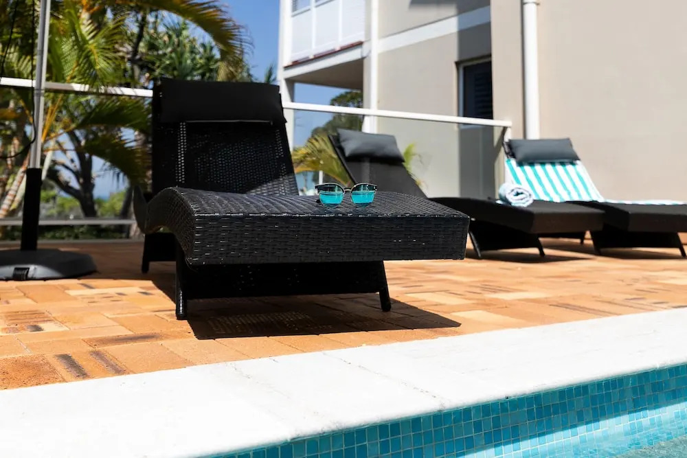 Aqua Promenade Beachfront Holiday Apartments