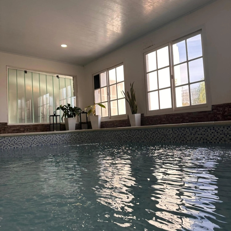 Hotel 376