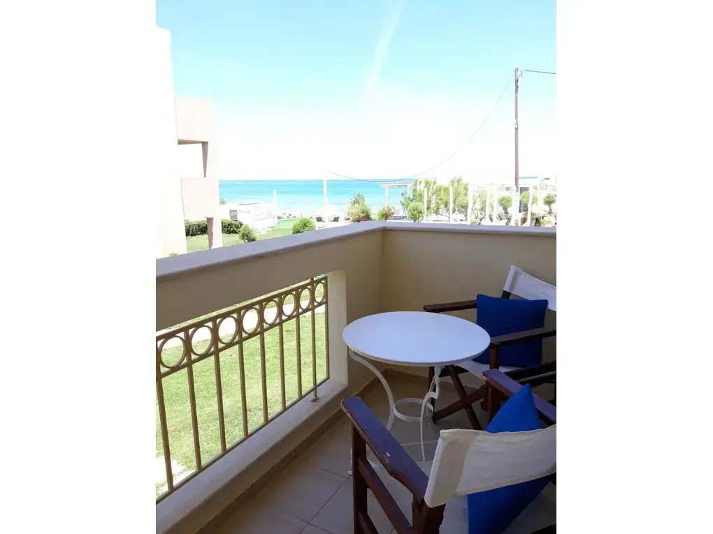 Parthenis Beach, Suites by the Sea