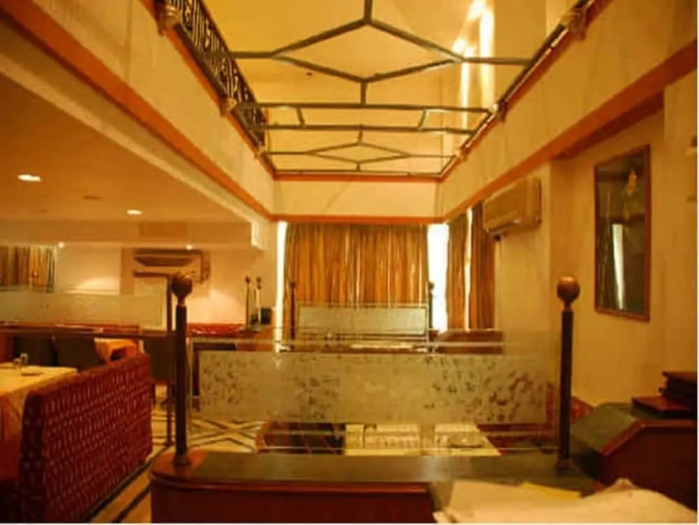 Hotel Golden Palace