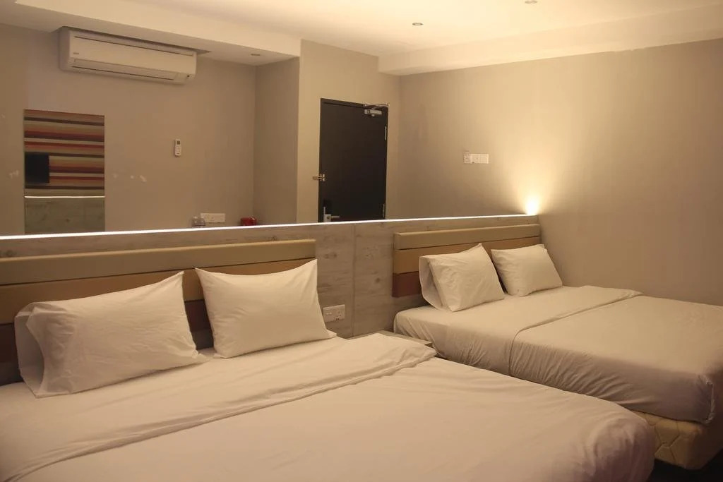 Merge Summit Boutique Hotel
