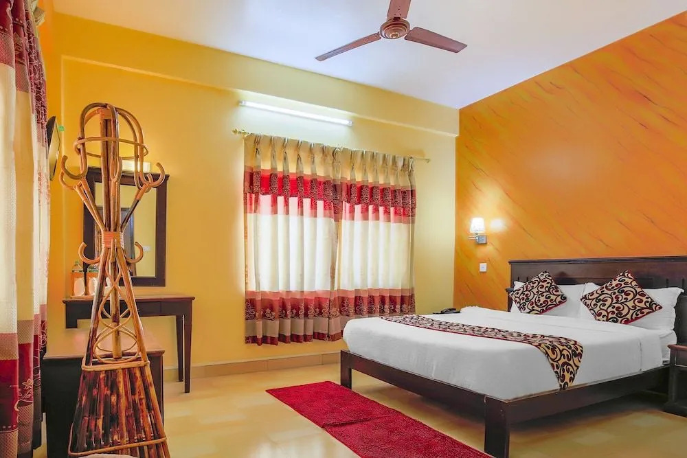 Oyo 403 Hotel Paradise Inn