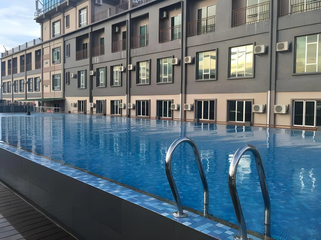 Cenang View Hotel