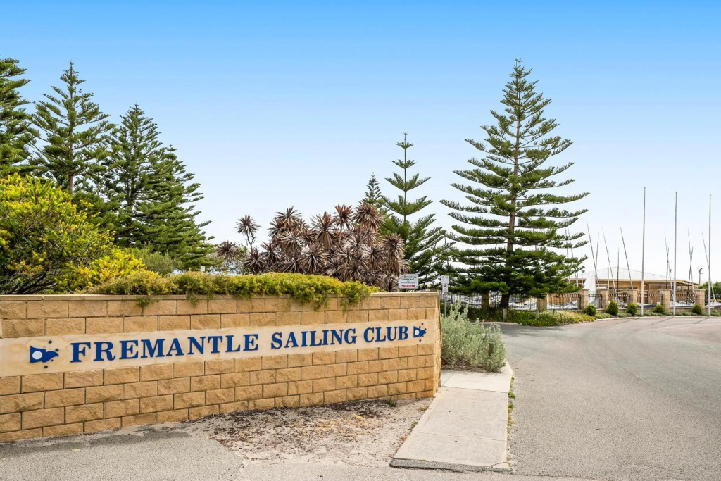 Studio 3 - ground floor Fremantle apartment