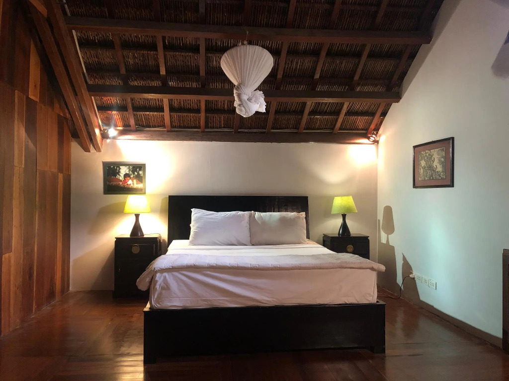 Full Moon Beach Resort