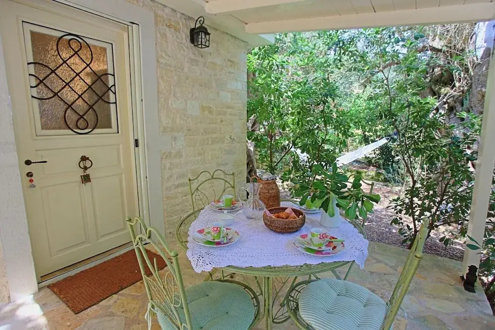 Prasini Luxury Cottage