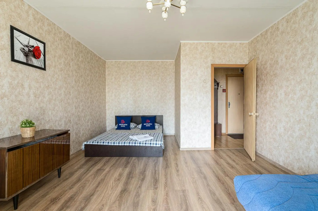 BestFlat24 (БэстФлэт24) на улице Новгородская 34