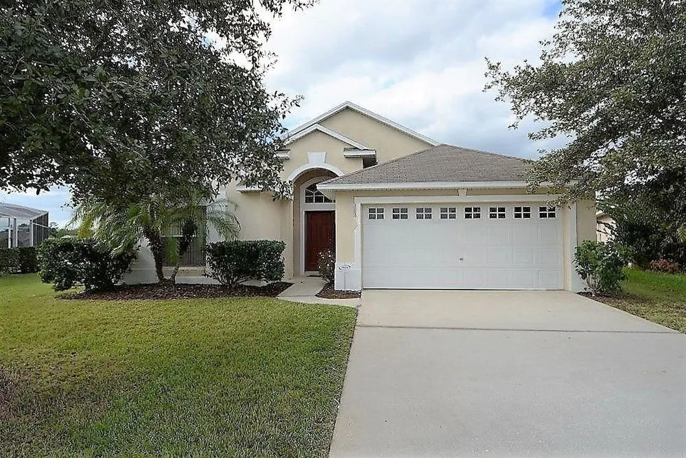 Eagle Pointe 1012 - Three Bedroom Villa with Private Pool