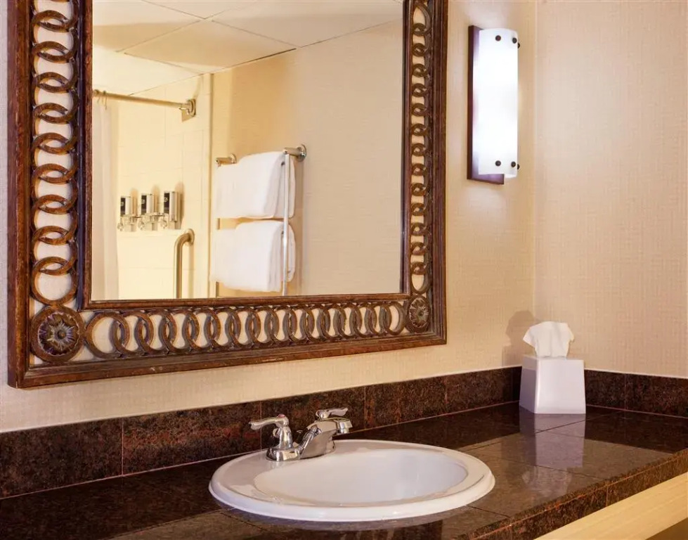 Four Points by Sheraton Phoenix North