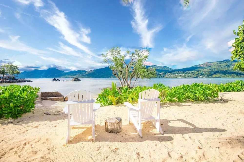 Pineapple Beach Villas