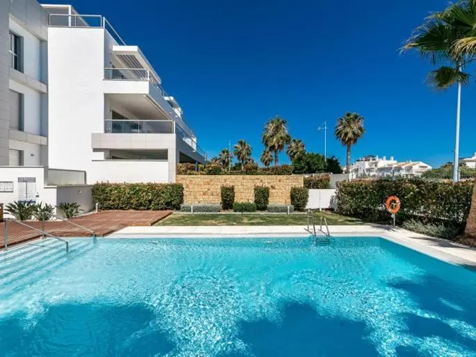 Lujoso apartamento con piscina comunitaria en la Costa del Sol