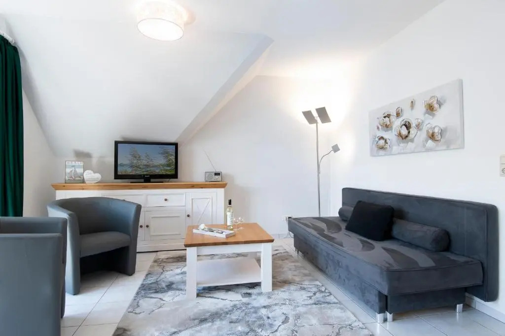 Alte Bergstrasse 6, Wohnung 10