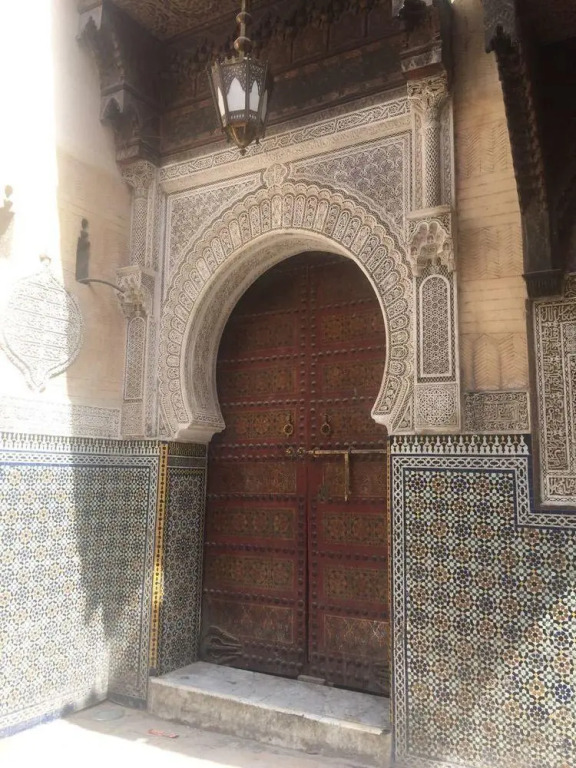 Dar El Karaweiene
