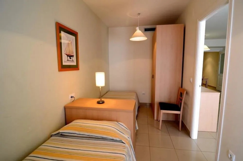 Apartamento climatizado ideal para familias