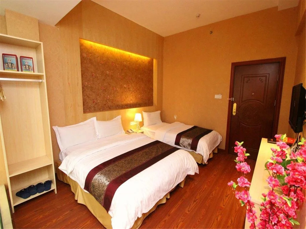 Civil Aviation Hotel