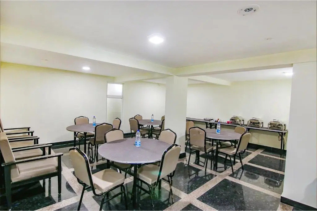 FabHotel Aashiyana Paradise